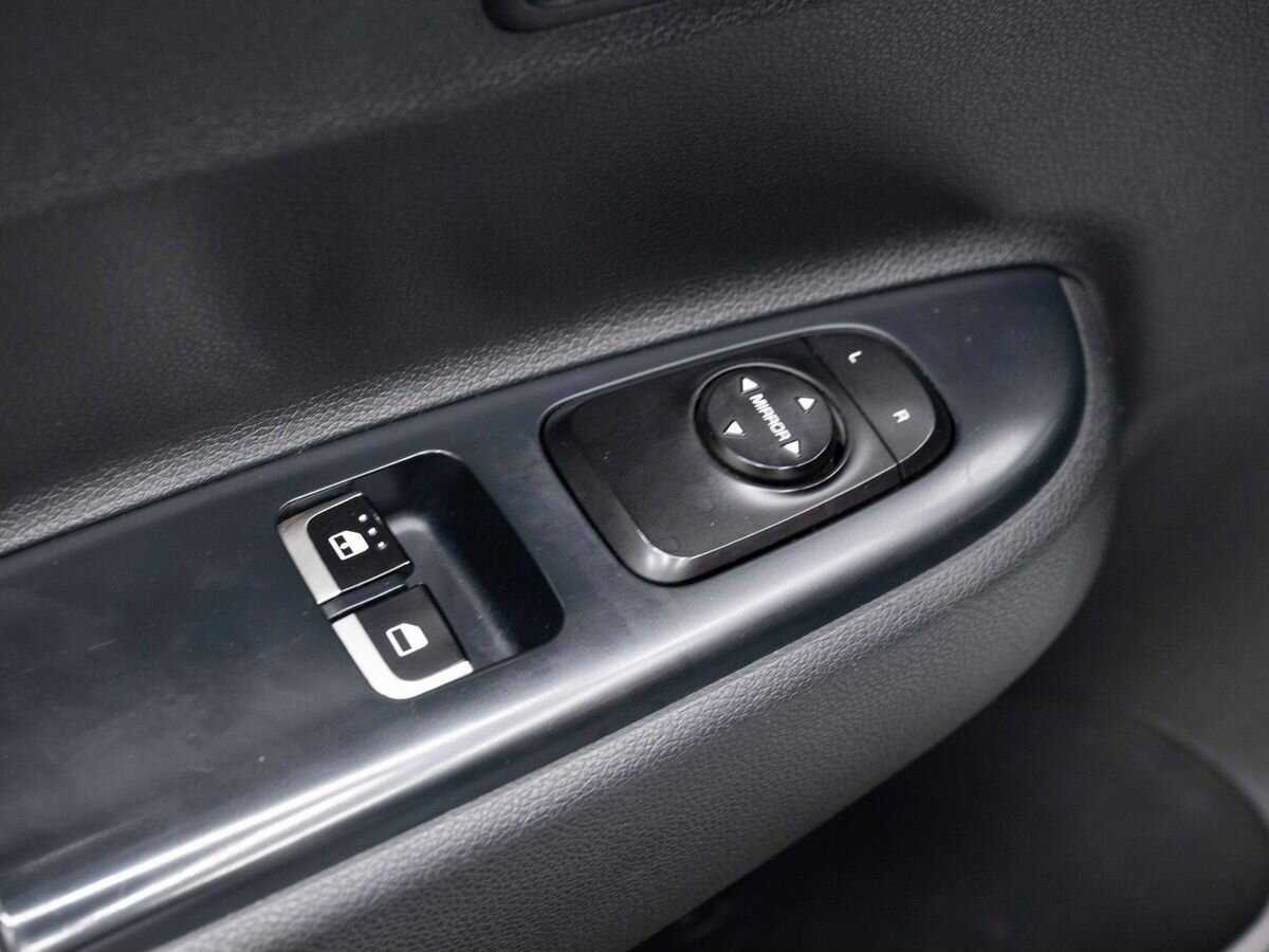 Купить Kia Rio с пробегом. Фото: #17