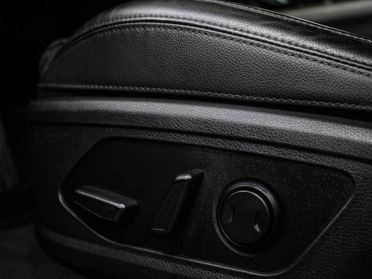 Купить Kia K5 с пробегом. Фото: #15