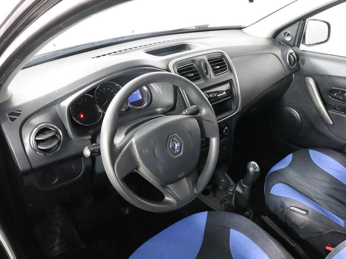 Купить Renault Logan с пробегом. Фото: #8