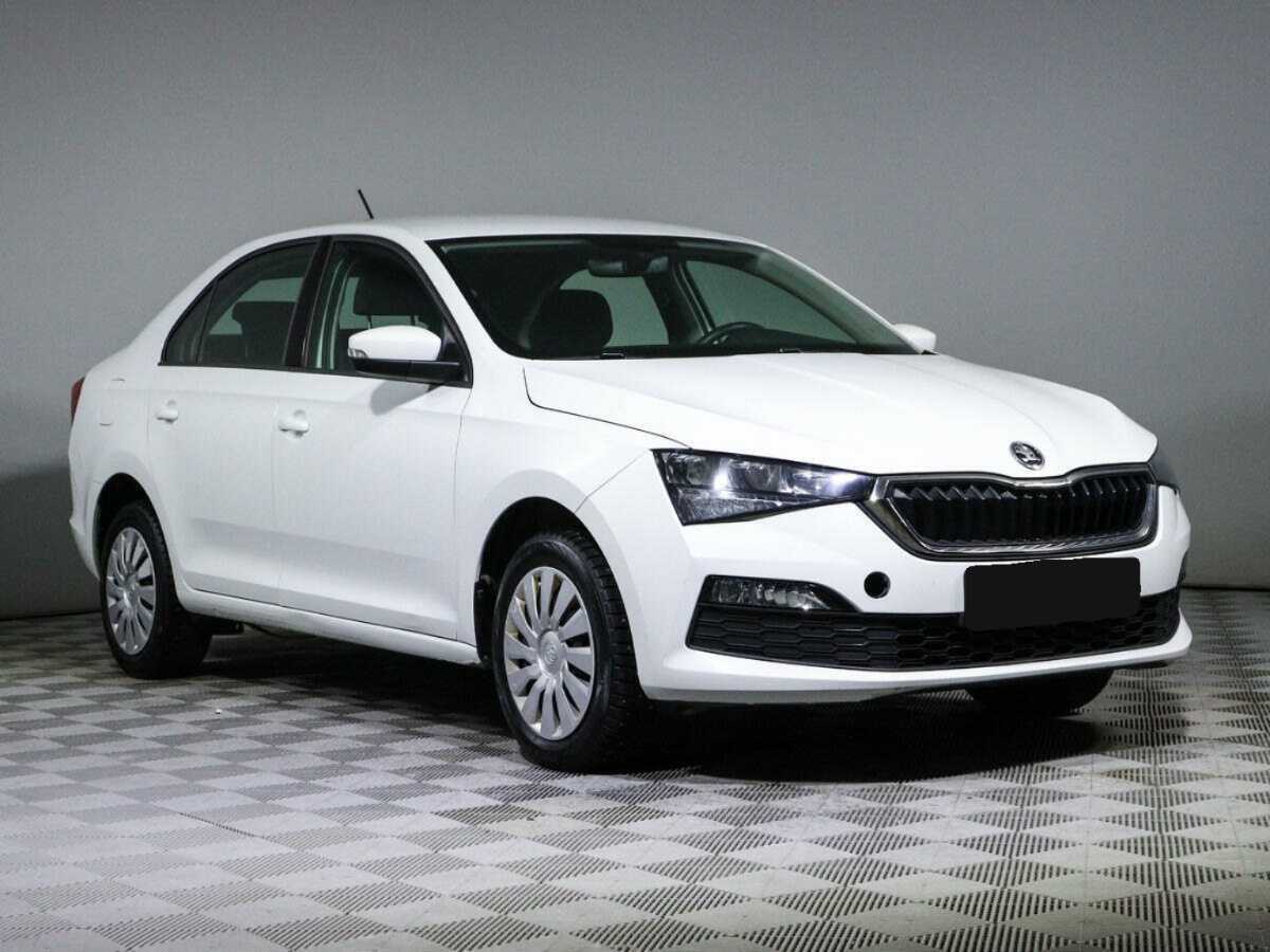 Купить Skoda Rapid с пробегом. Фото: #2