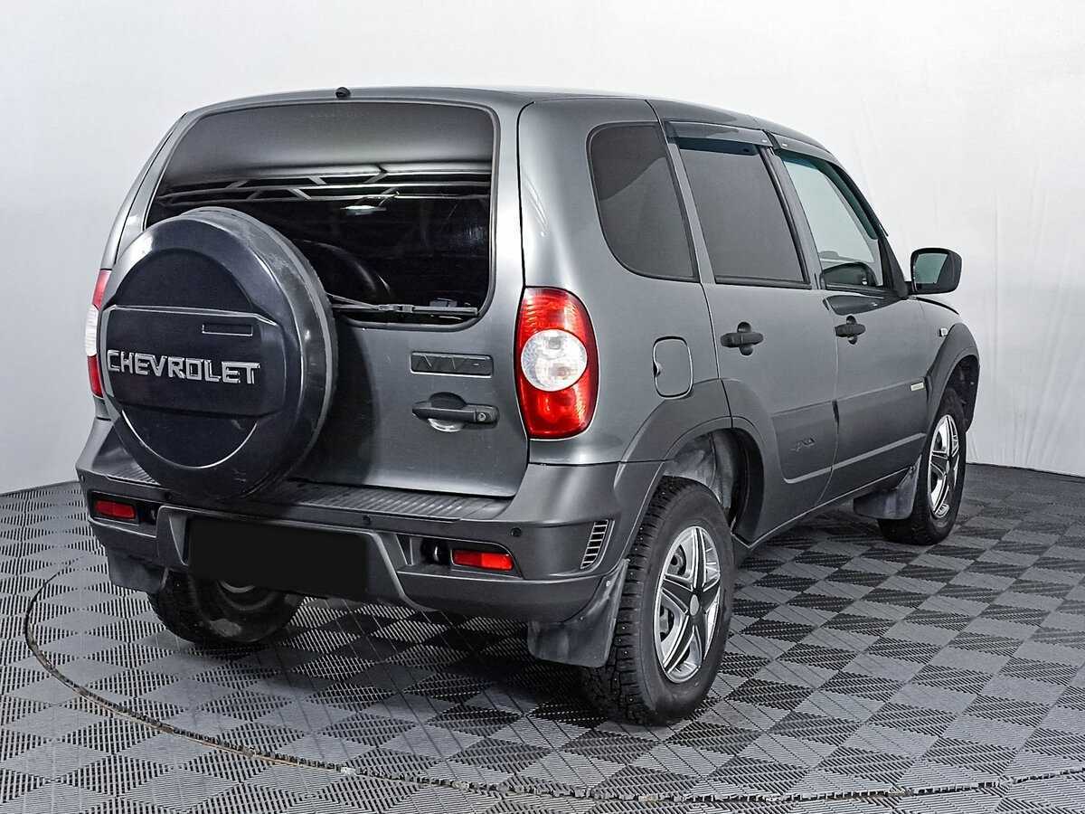 Купить Chevrolet Niva с пробегом. Фото: #3