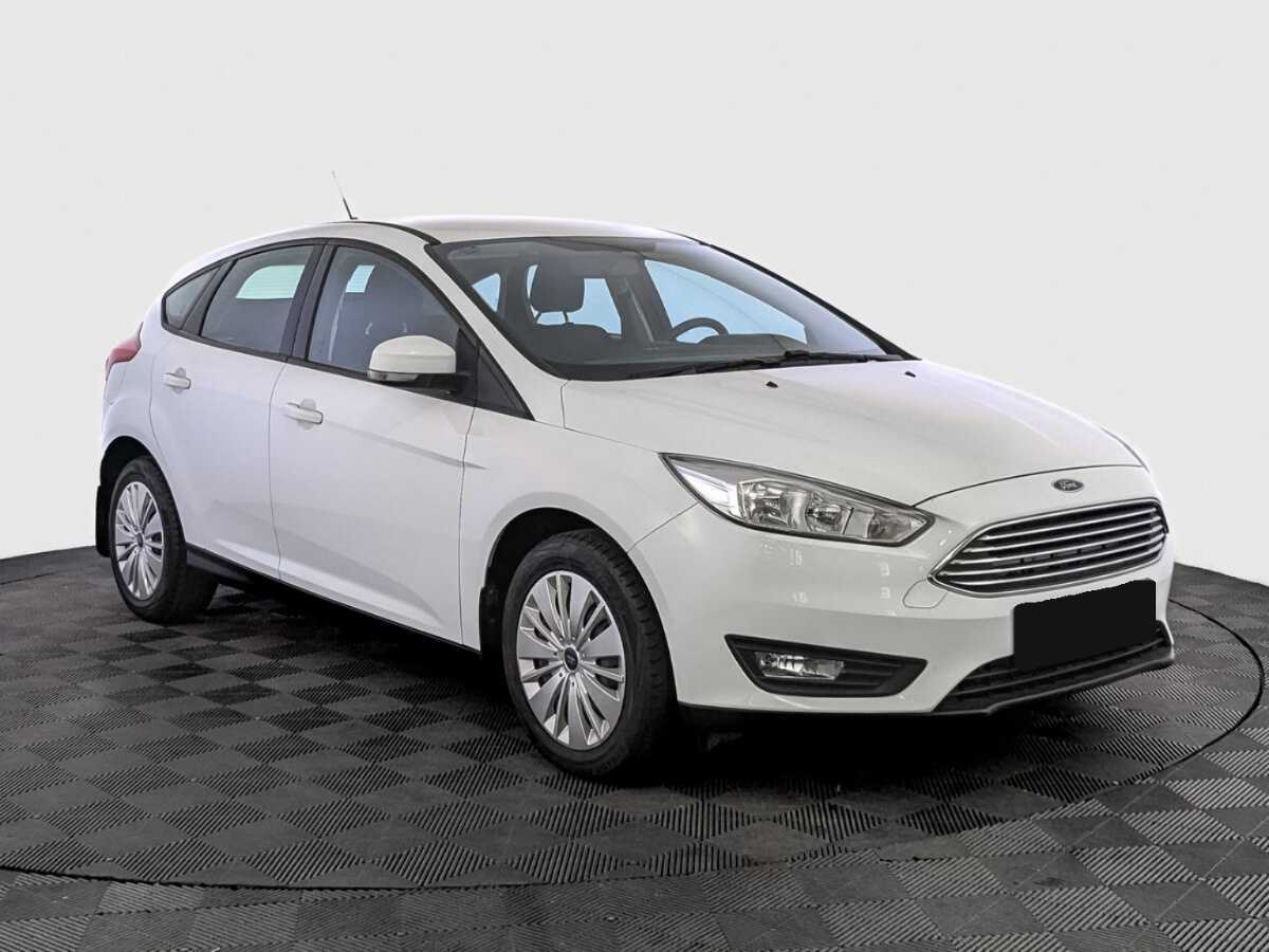 Купить Ford Focus с пробегом. Фото: #2