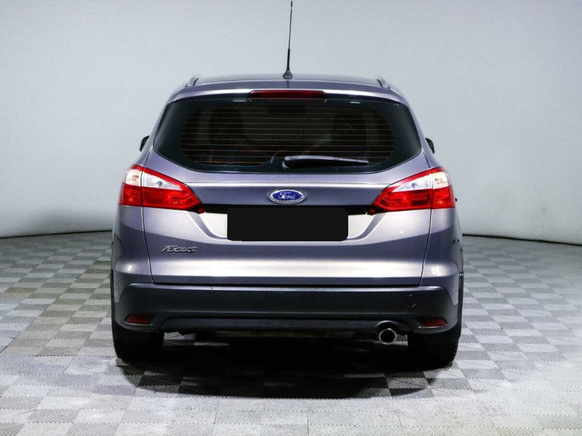 Купить Ford Focus с пробегом. Фото: #4