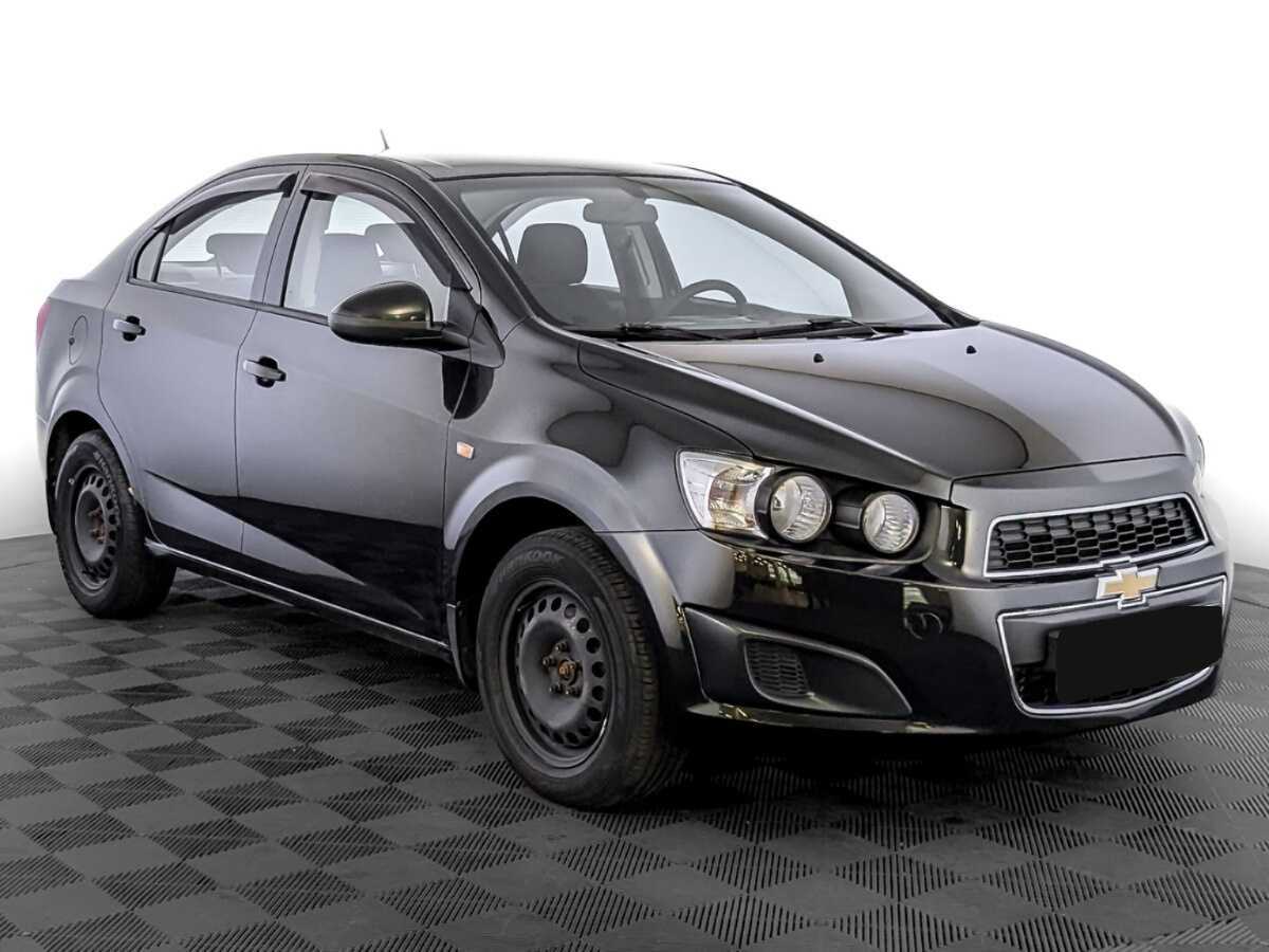 Купить Chevrolet Aveo с пробегом. Фото: #2