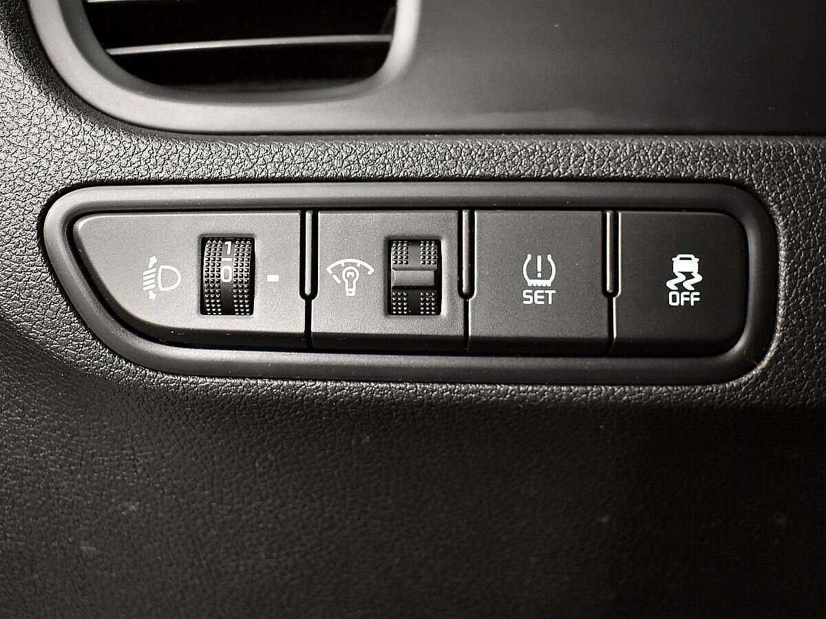 Купить Kia Rio с пробегом. Фото: #16