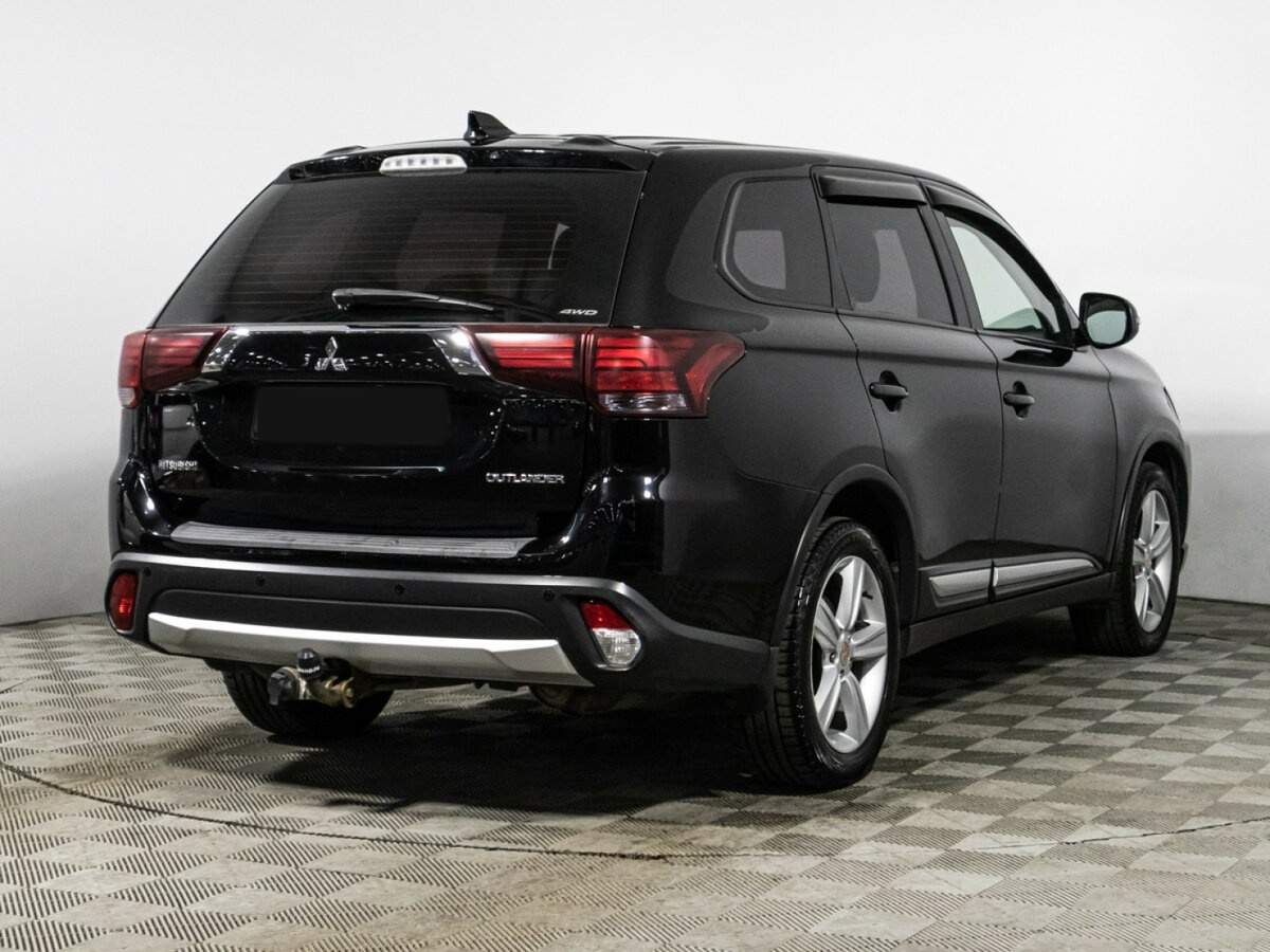 Купить Mitsubishi Outlander с пробегом. Фото: #4