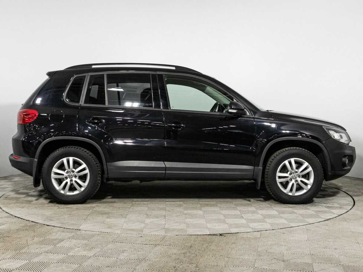 Купить Volkswagen Tiguan с пробегом. Фото: #3