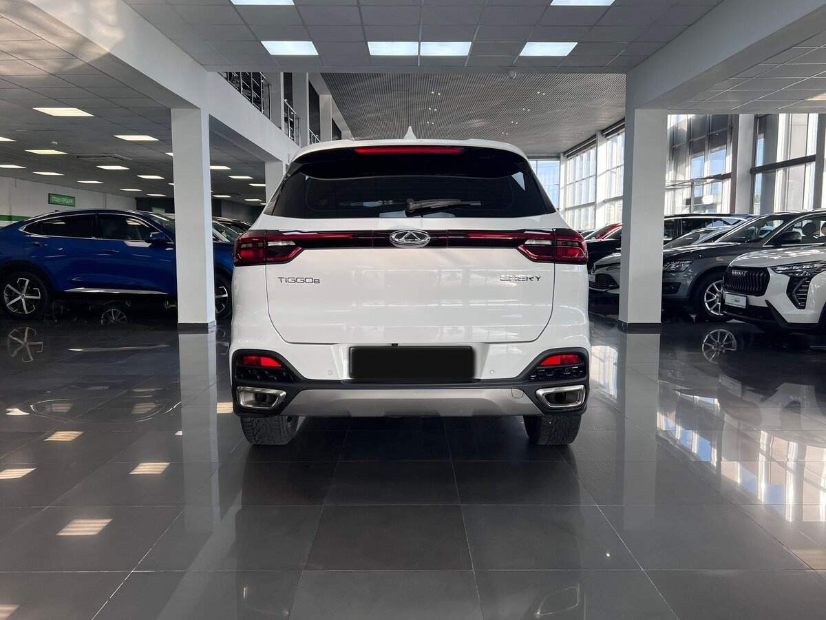 Купить Chery Tiggo 8 с пробегом. Фото: #3
