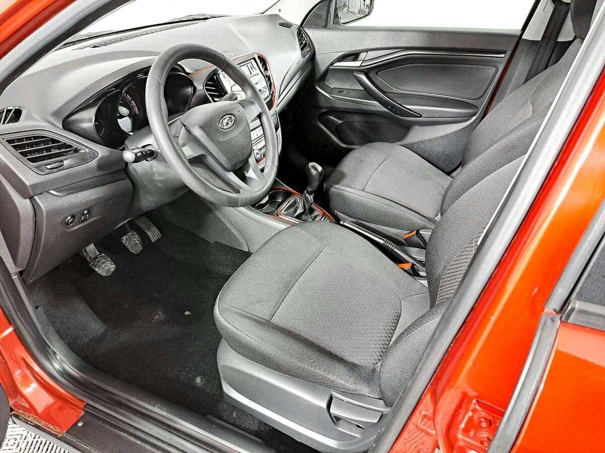 Купить Lada (ВАЗ) Vesta с пробегом. Фото: #13