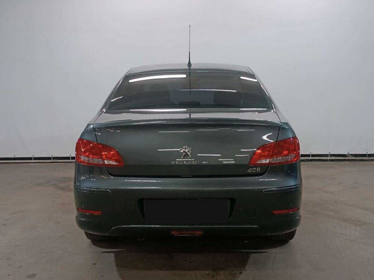Купить Peugeot 408 с пробегом. Фото: #5