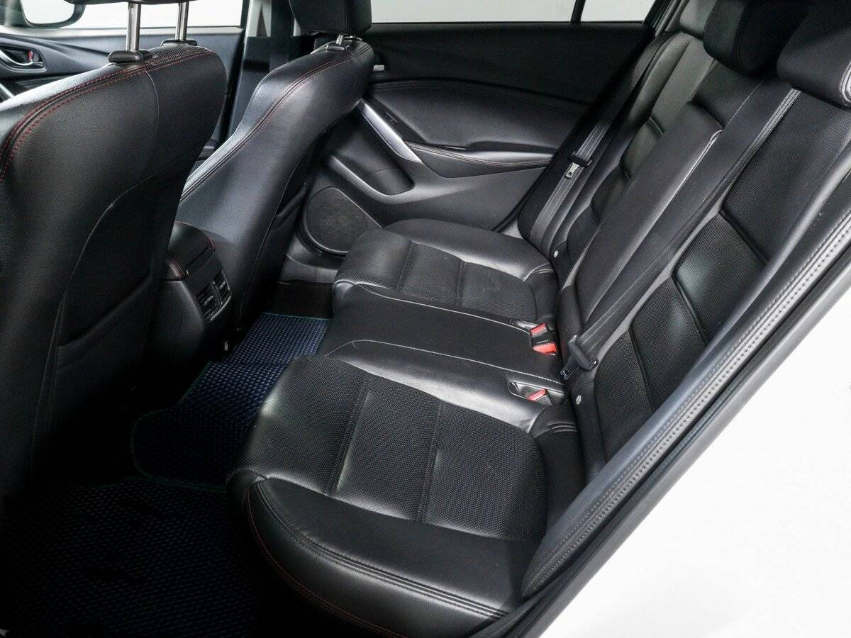 Купить Mazda 6 с пробегом. Фото: #9