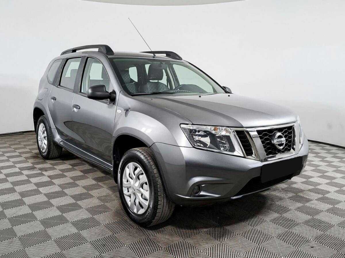 Купить Nissan Terrano с пробегом. Фото: #2
