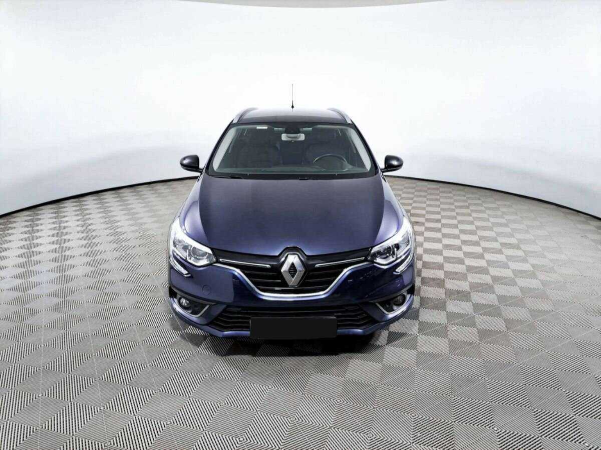 Купить Renault Megane с пробегом. Фото: #1