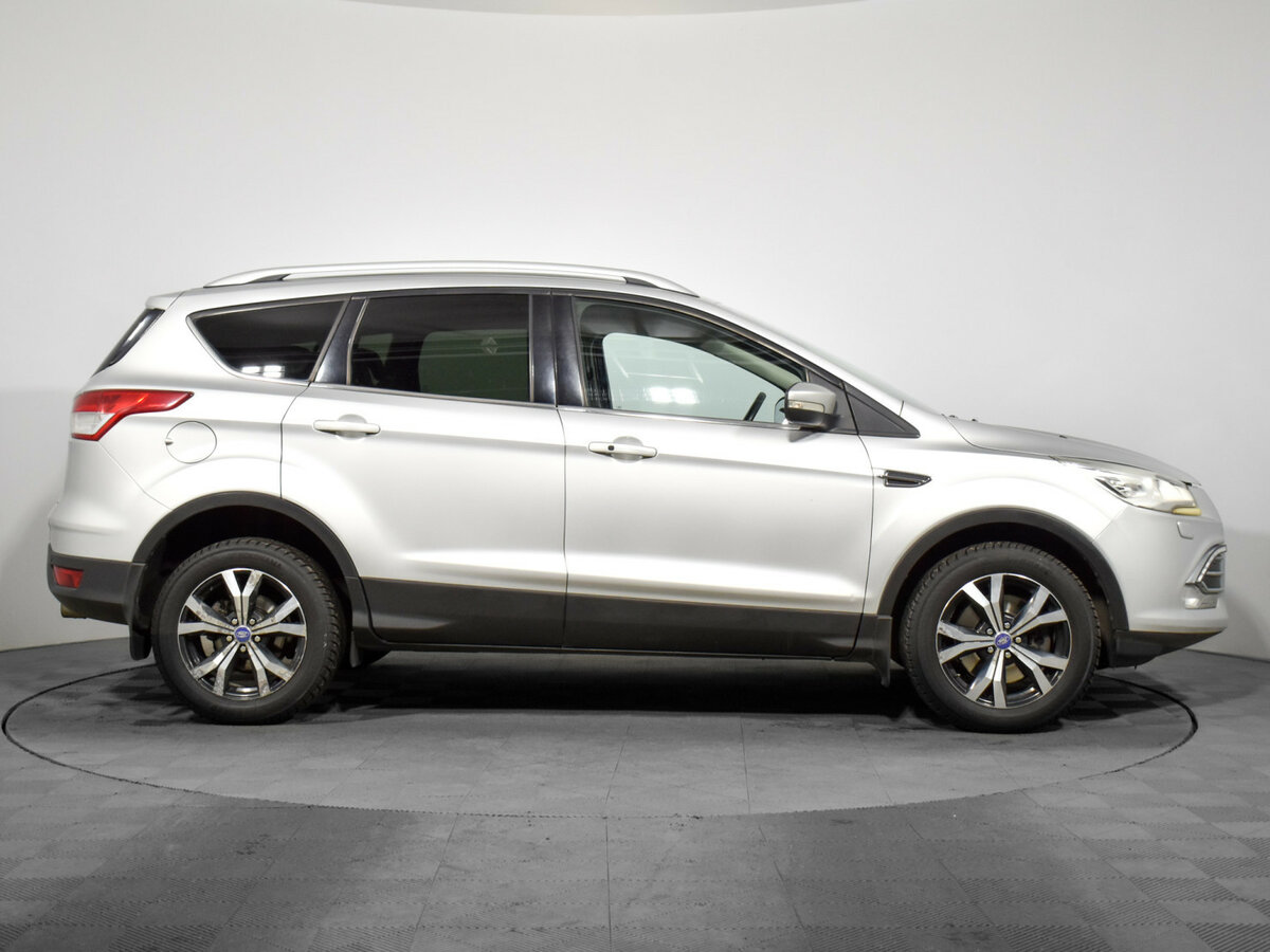 Купить Ford Kuga с пробегом. Фото: #3