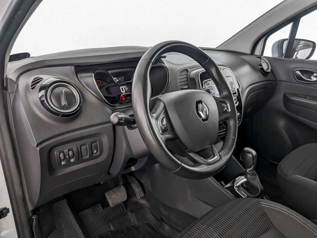 Купить Renault Kaptur с пробегом. Фото: #13