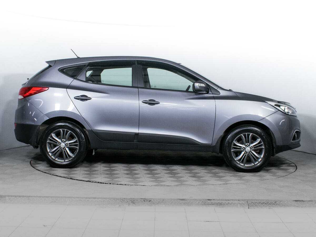 Купить Hyundai ix35 с пробегом. Фото: #3