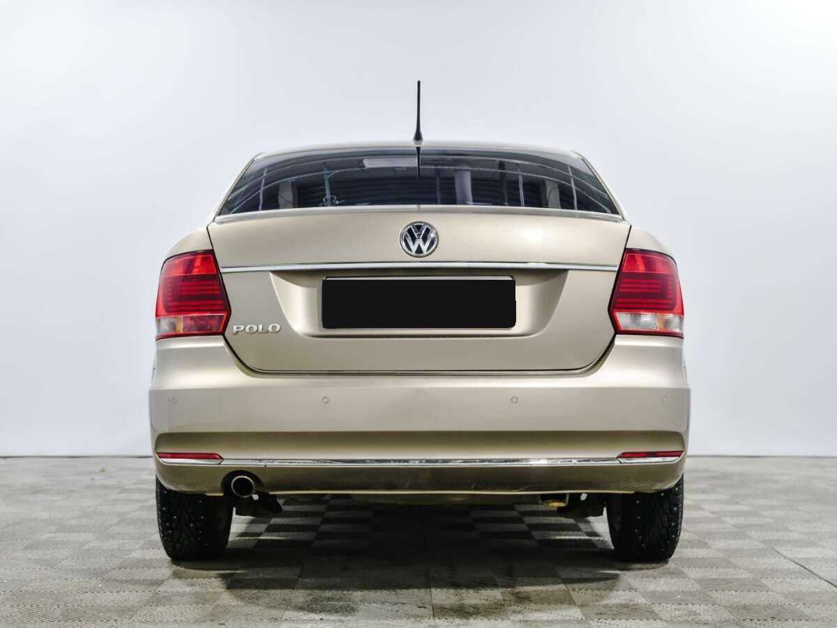 Купить Volkswagen Polo с пробегом. Фото: #4