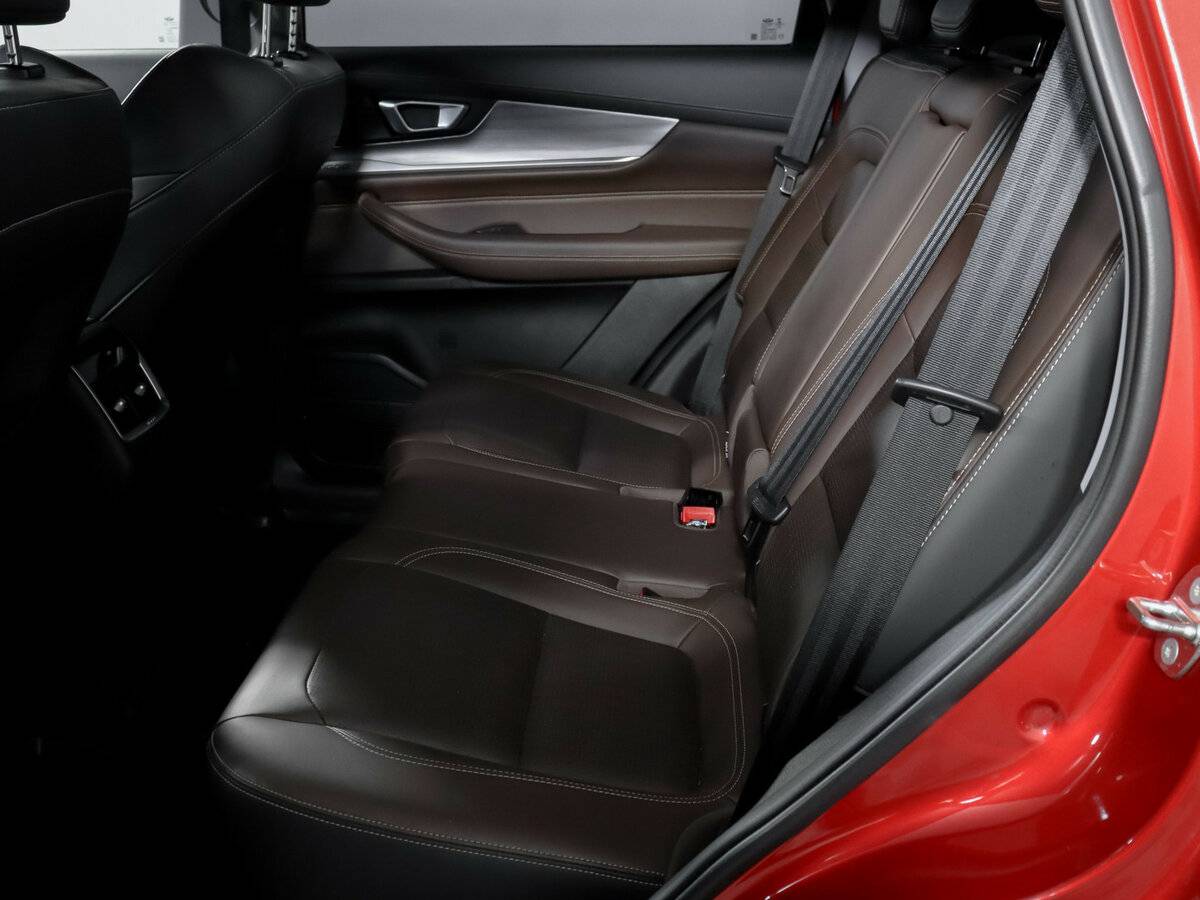 Купить Chery Tiggo 8 Pro с пробегом. Фото: #9