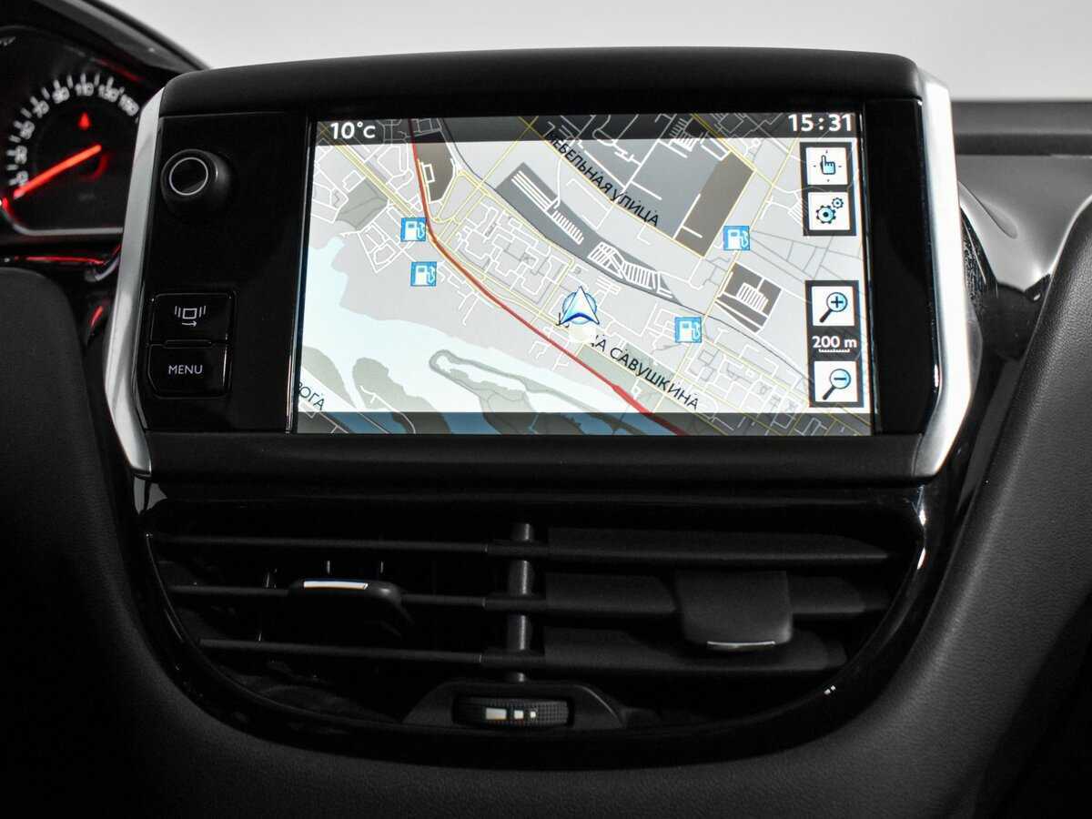 Купить Peugeot 208 с пробегом. Фото: #19