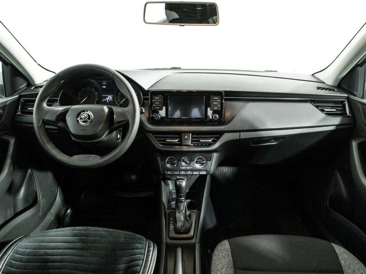 Купить Skoda Rapid с пробегом. Фото: #12