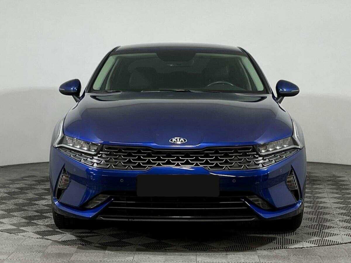 Купить Kia K5 с пробегом. Фото: #1
