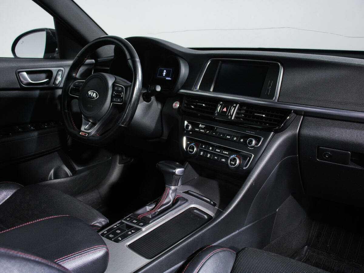 Купить Kia Optima с пробегом. Фото: #7