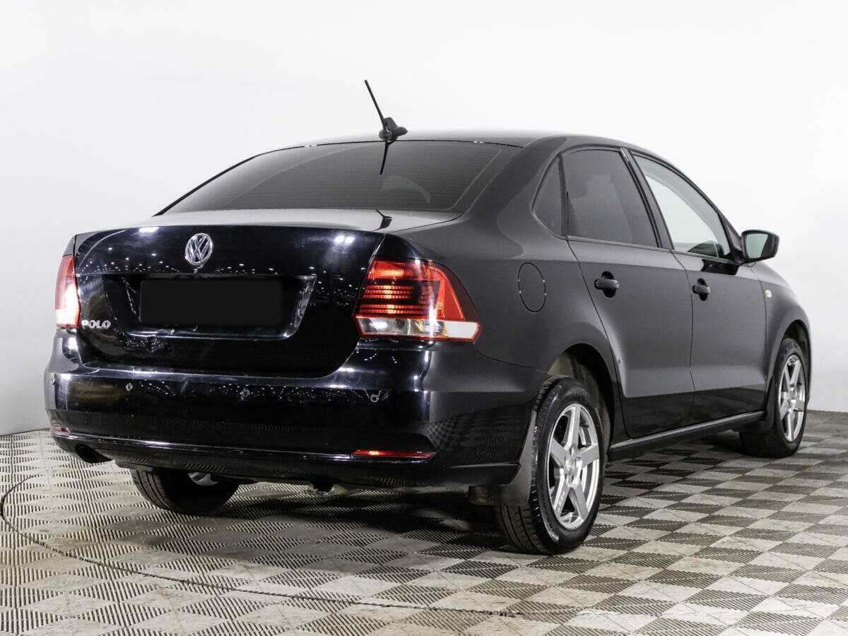 Купить Volkswagen Polo с пробегом. Фото: #4