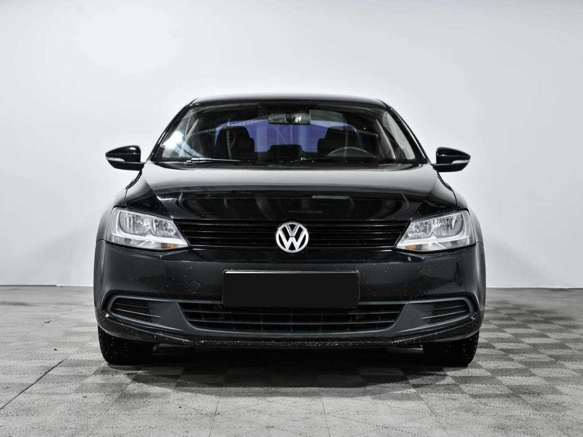 Купить Volkswagen Jetta с пробегом. Фото: #1