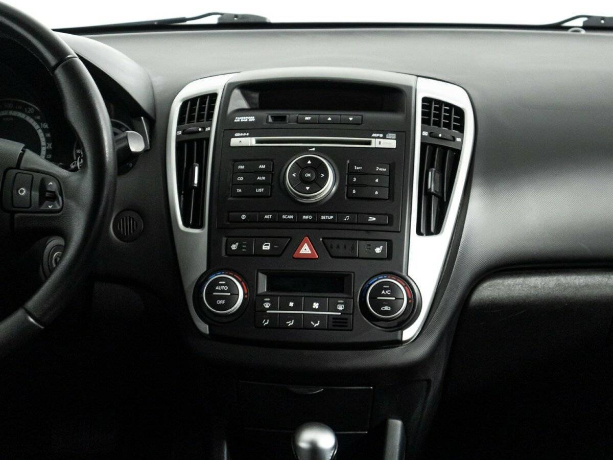 Купить Kia Ceed с пробегом. Фото: #13