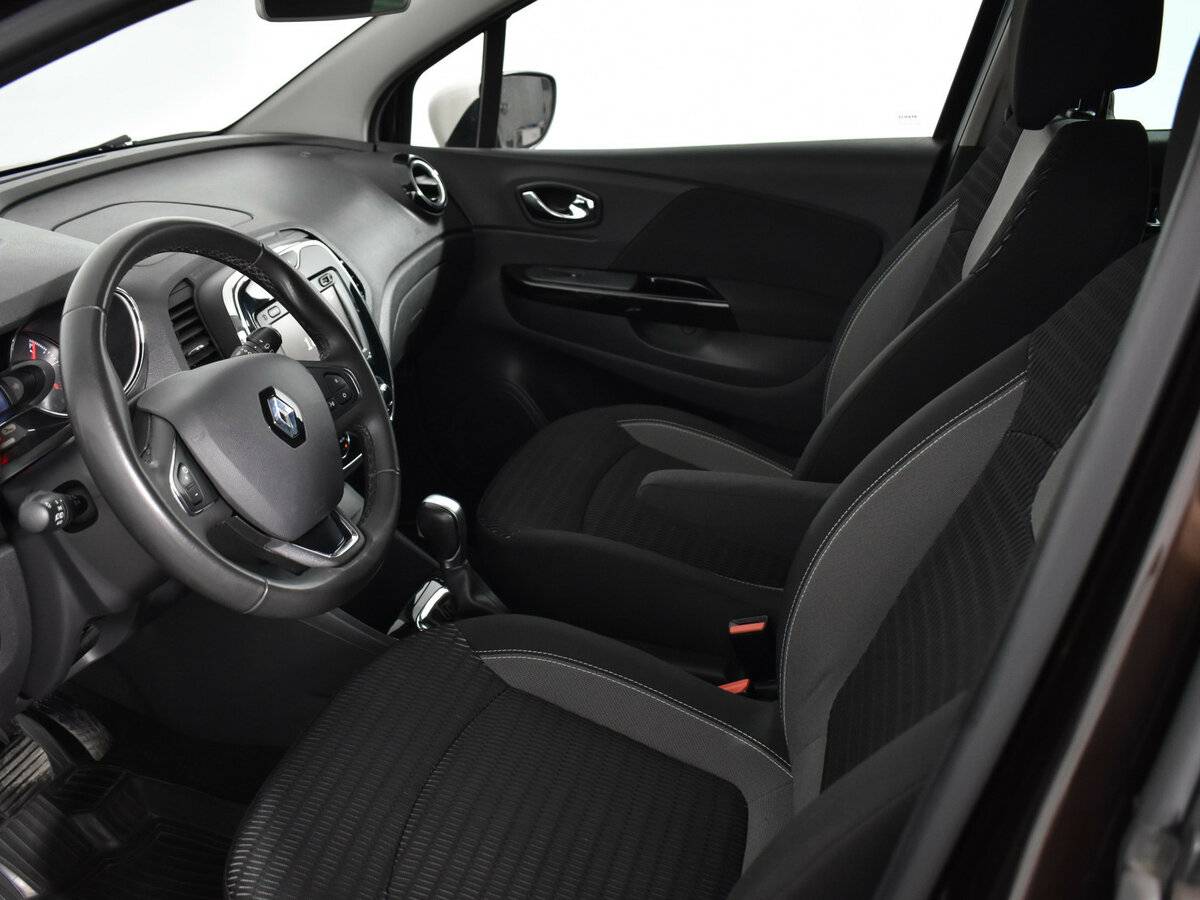 Купить Renault Kaptur с пробегом. Фото: #8