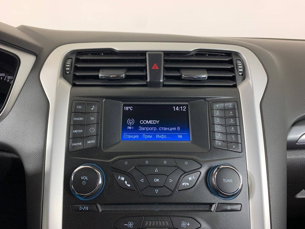 Купить Ford Mondeo с пробегом. Фото: #14