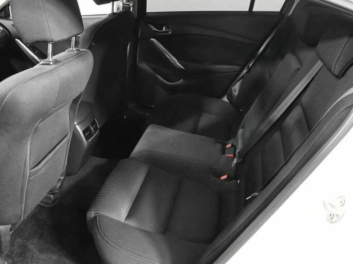 Купить Mazda 6 с пробегом. Фото: #7