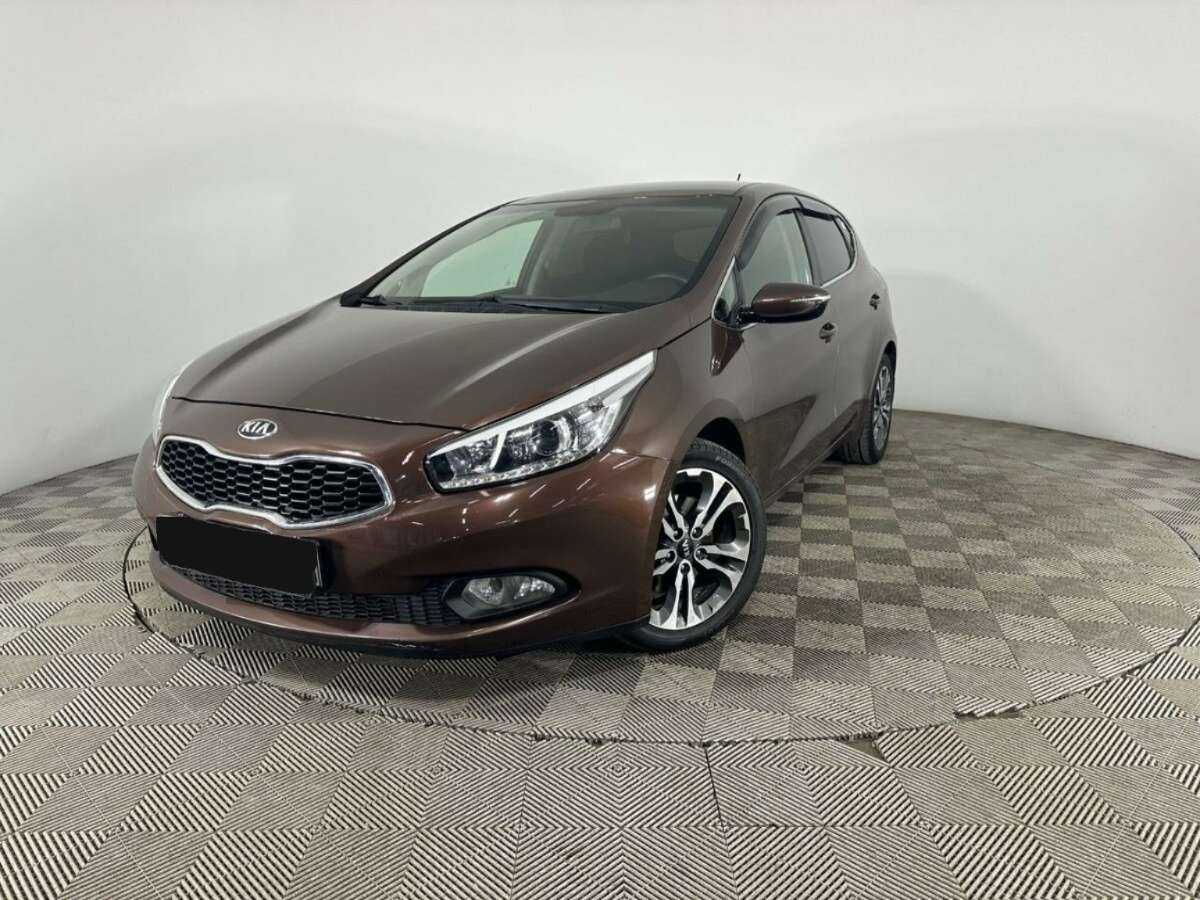 Купить Kia Ceed с пробегом. Посмотреть фото