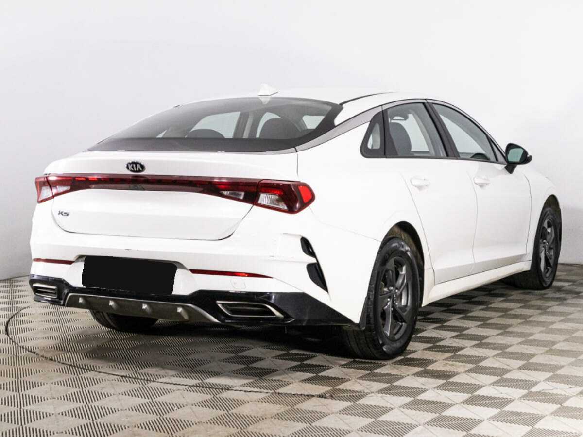 Купить Kia K5 с пробегом. Фото: #4