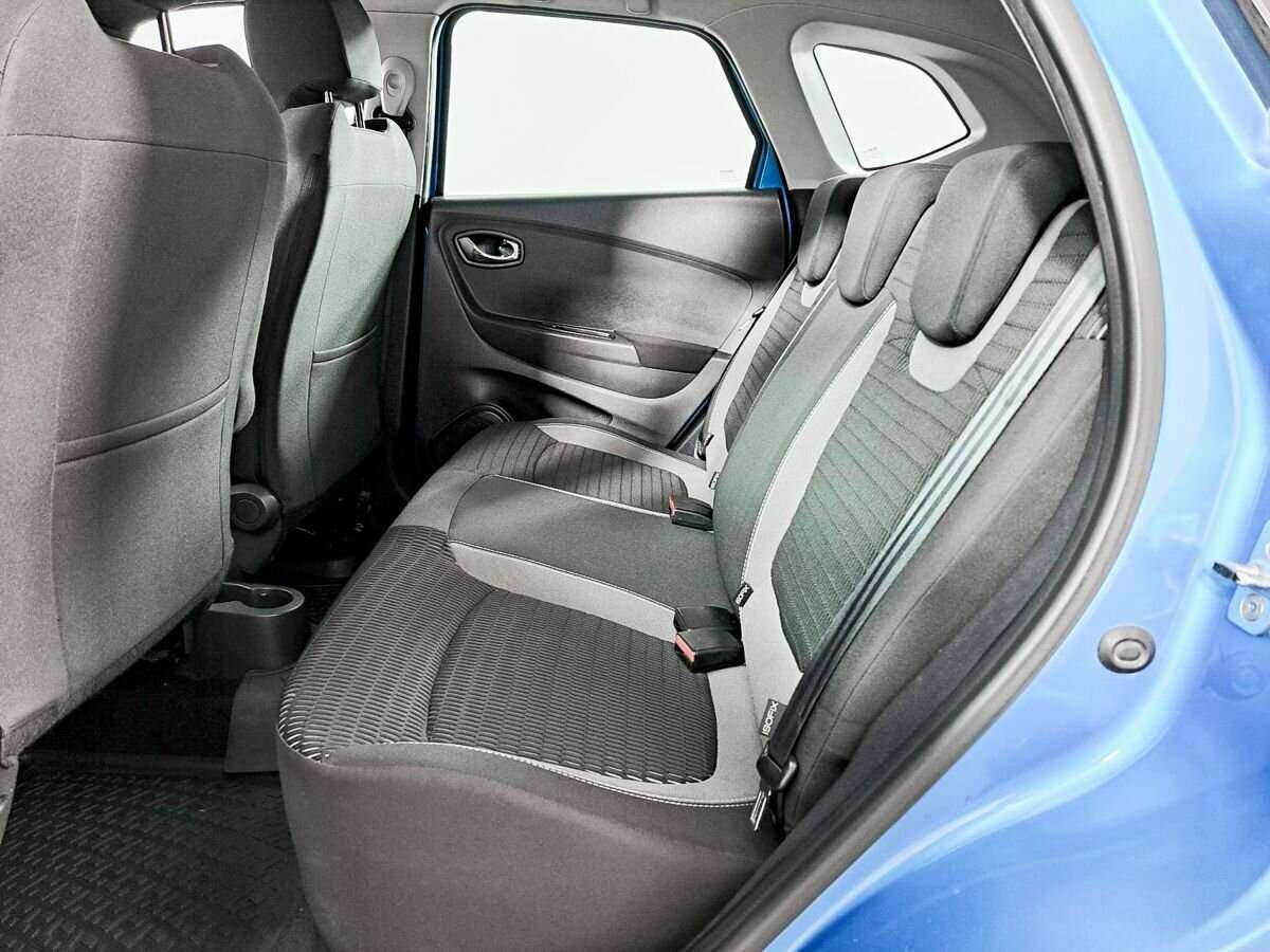 Купить Renault Kaptur с пробегом. Фото: #8