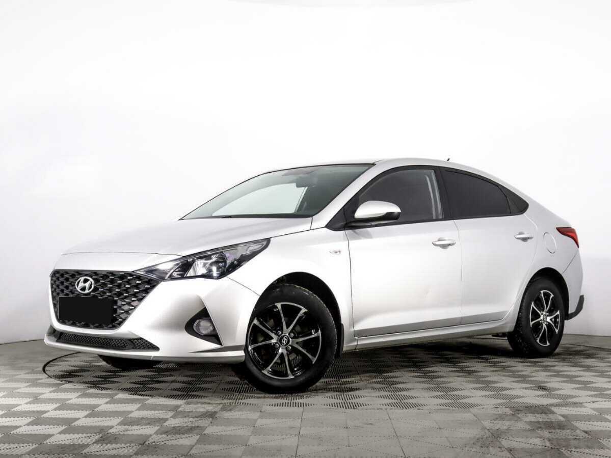 Купить Hyundai Solaris с пробегом. Фото: #0
