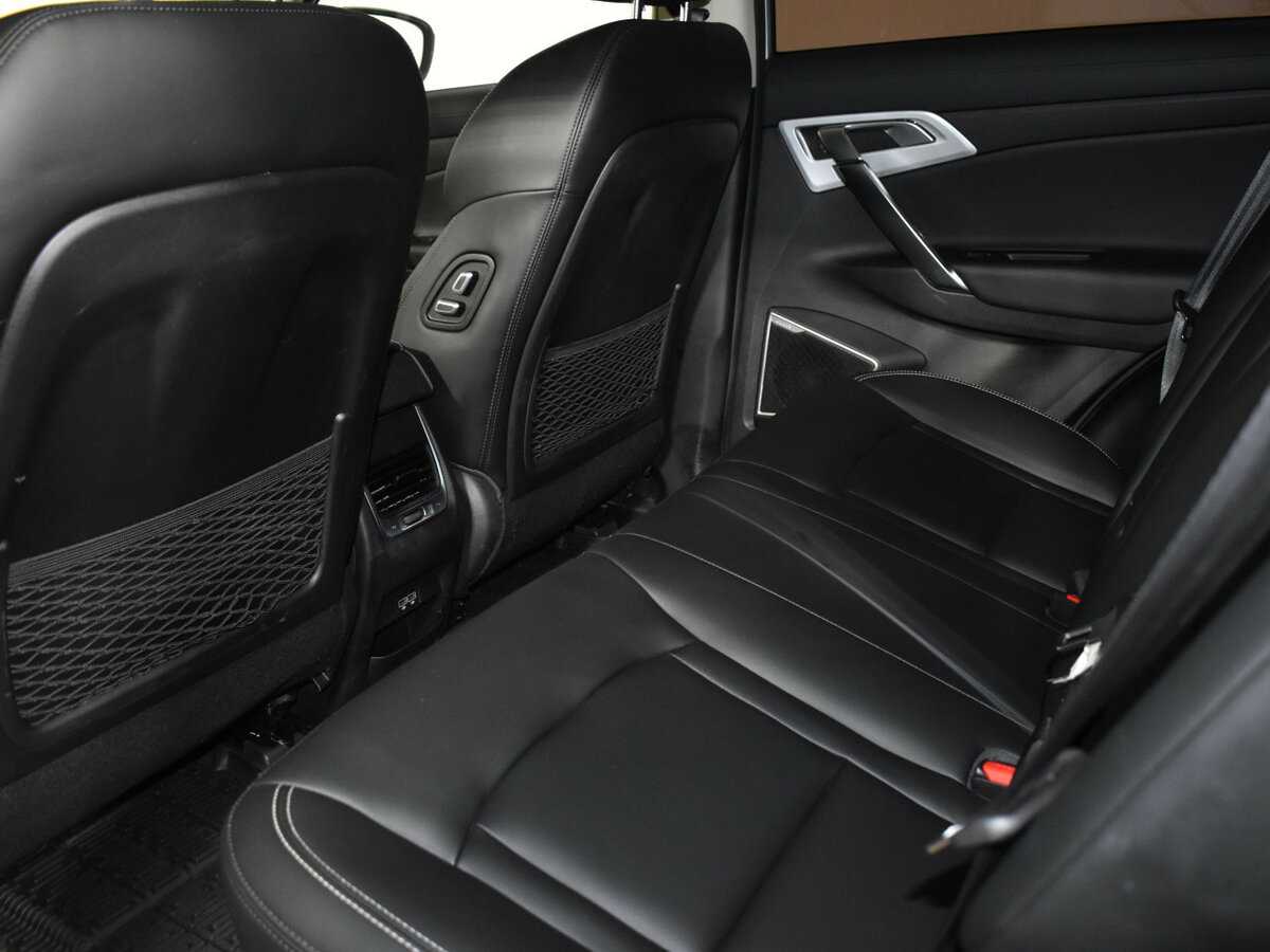 Купить Geely Atlas с пробегом. Фото: #20