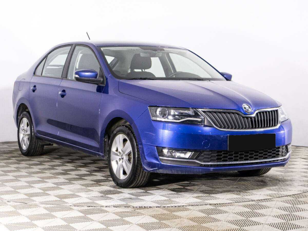 Купить Skoda Rapid с пробегом. Фото: #2
