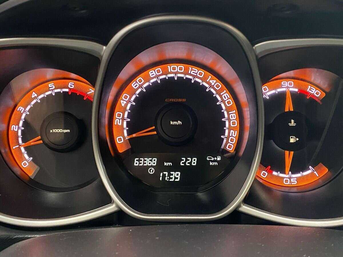 Купить Lada (ВАЗ) Vesta с пробегом. Фото: #12