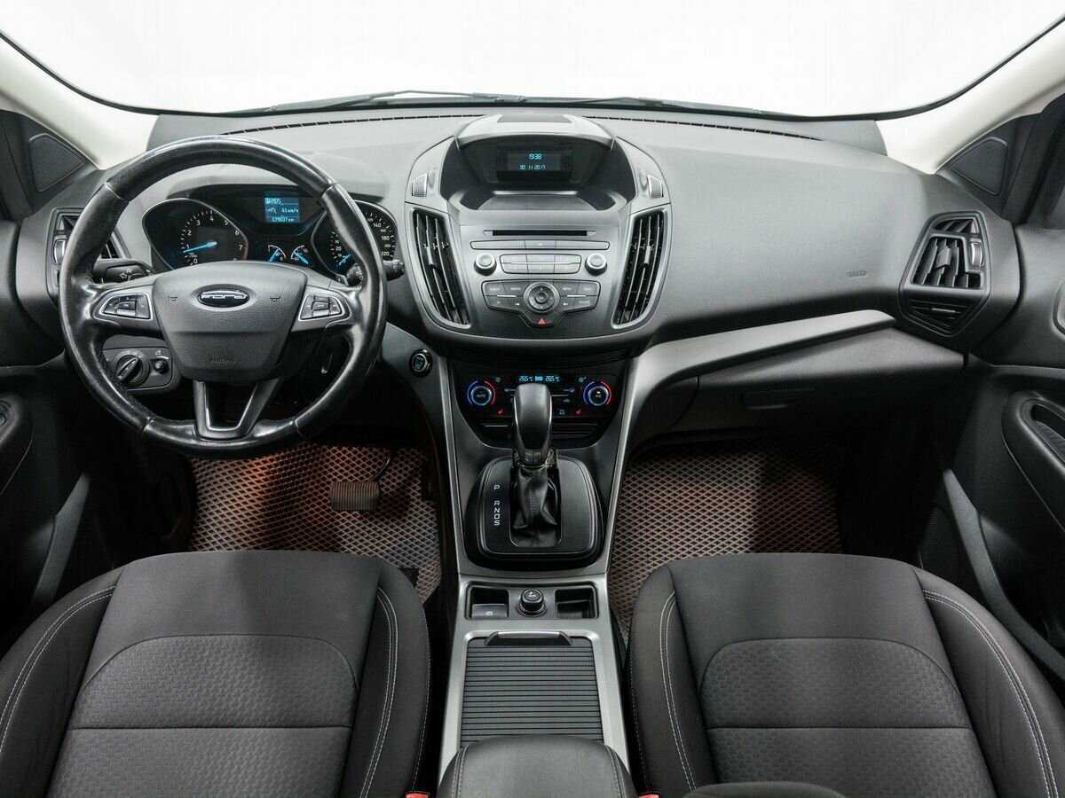 Купить Ford Kuga с пробегом. Фото: #10