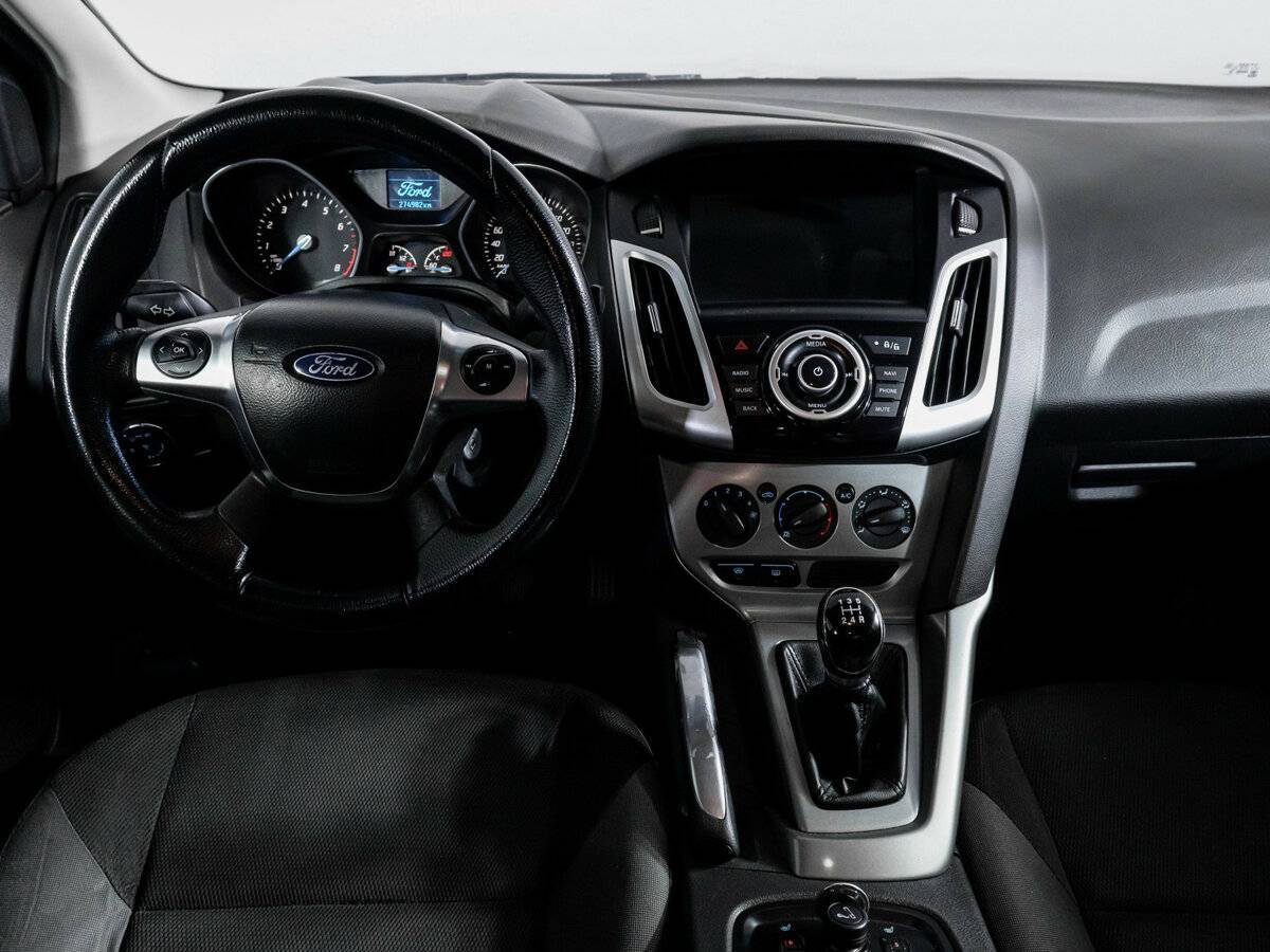 Купить Ford Focus с пробегом. Фото: #10