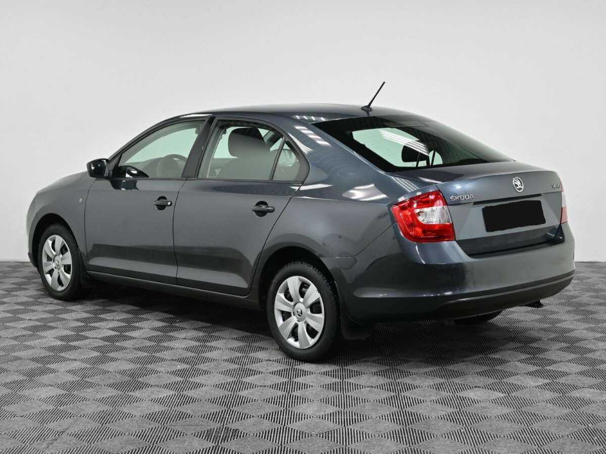 Купить Skoda Rapid с пробегом. Фото: #3