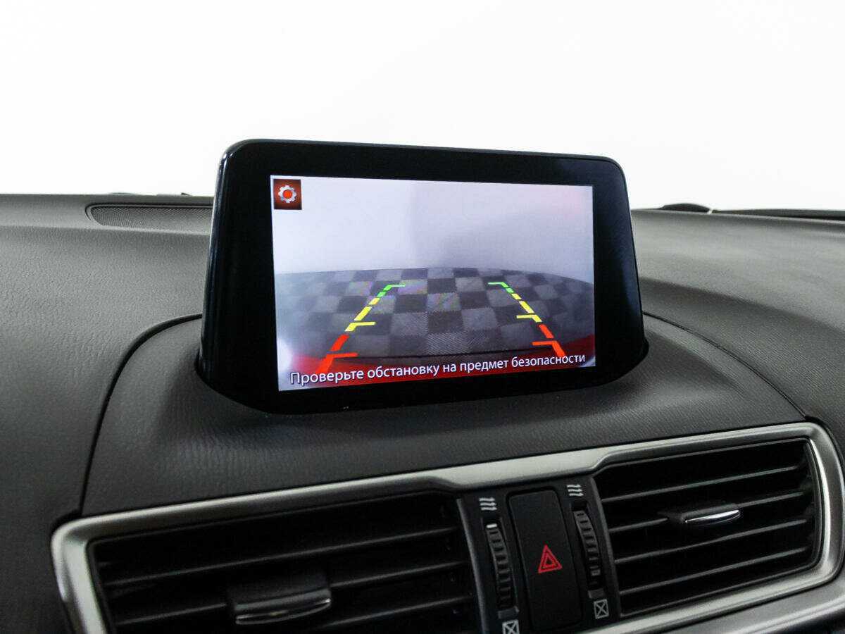 Купить Mazda 3 с пробегом. Фото: #14