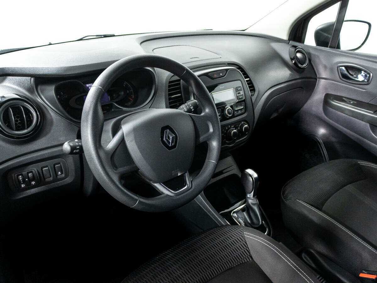 Купить Renault Kaptur с пробегом. Фото: #10
