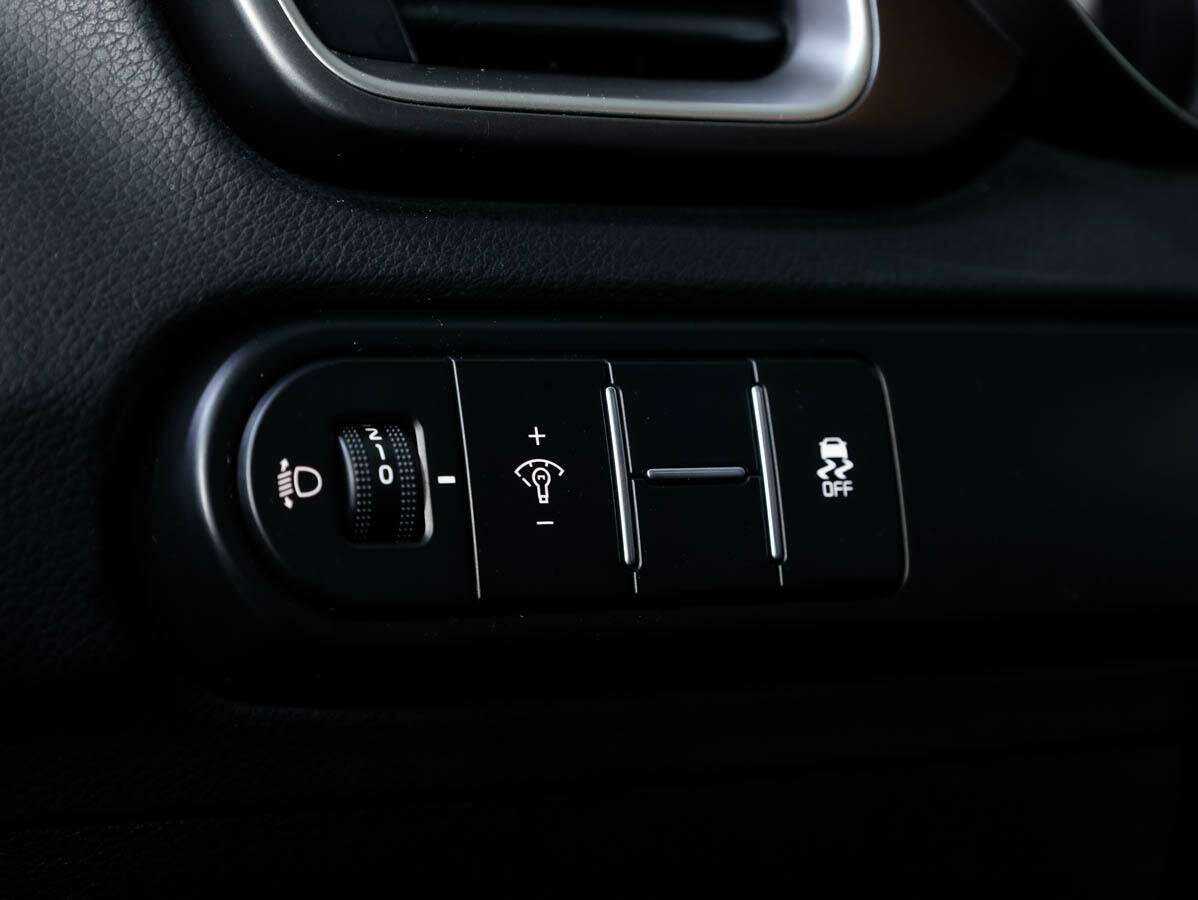 Купить Kia Ceed с пробегом. Фото: #14