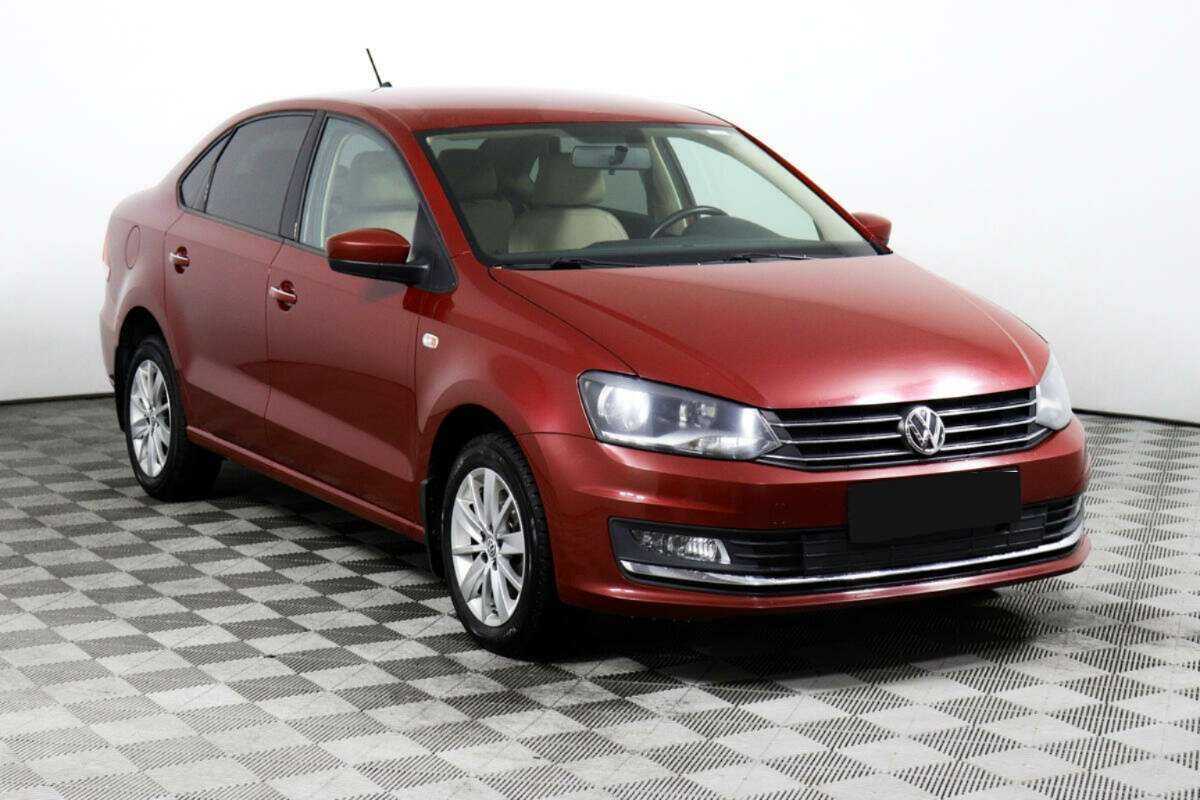 Купить Volkswagen Polo с пробегом. Фото: #2