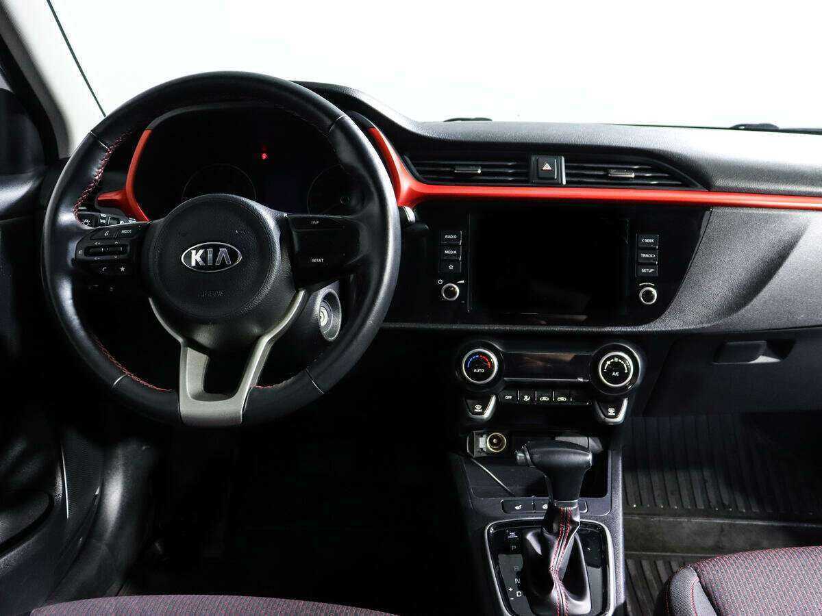 Купить Kia Rio с пробегом. Фото: #9