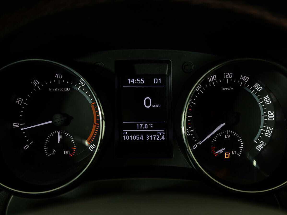 Купить Skoda Yeti с пробегом. Фото: #11