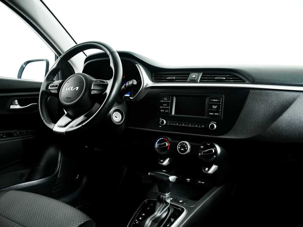Купить Kia Rio с пробегом. Фото: #8