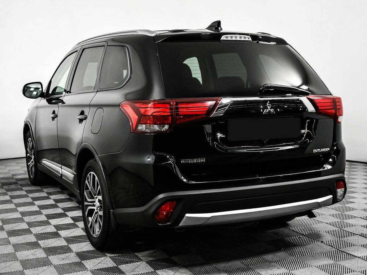 Купить Mitsubishi Outlander с пробегом. Фото: #6